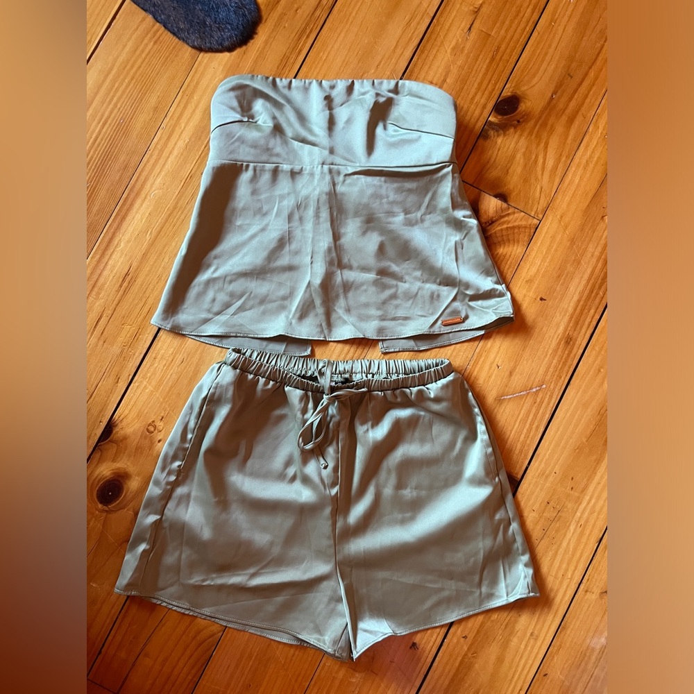 Misguided two piece satin set